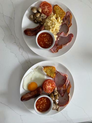 Riverbank Bed And Breakfast