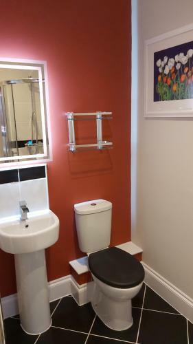 Riverbank Bed And Breakfast