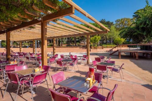Vacanceselect Mobil Homes - Camping Santa Elena Ciutat