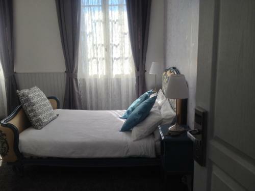 Hostal Le Petit Dragon Rouge