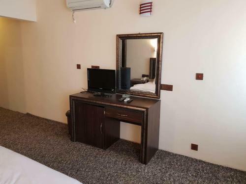 Sadeer Palace Hotel & Motel