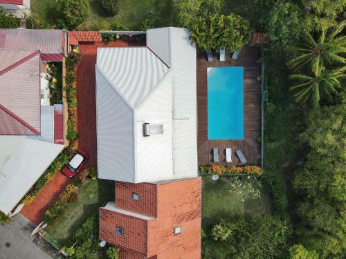 Villa La Luz : 3ch, Piscine Plage De La Pointe Marin � 350m