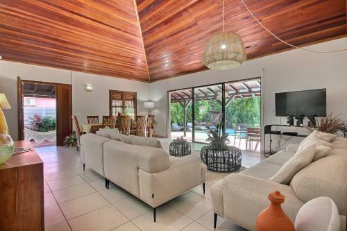 Villa La Luz : 3ch, Piscine Plage De La Pointe Marin � 350m