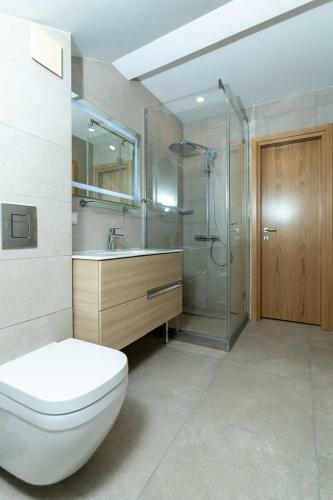 Hostal ???????? ?????? ???????? ?????? / Luxury Studios ?the Old Batak?