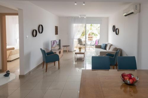 Narcissos 'nissi Beach' Apartment A8