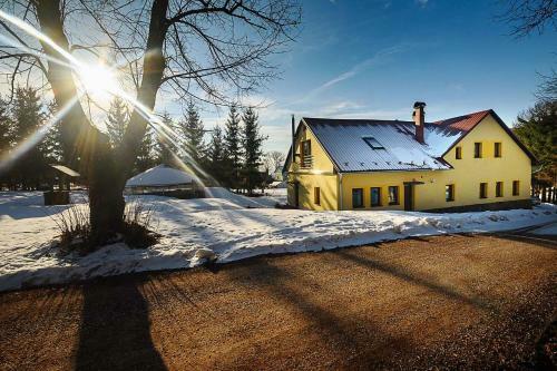 Hostal Chalupa K?enov 62