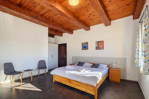 Hostal Chalupa K?enov 62