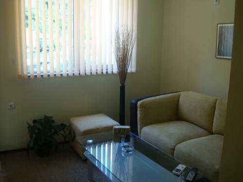 Hostal Guest House Lazur