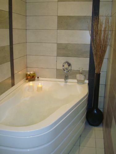 Hostal Guest House Lazur