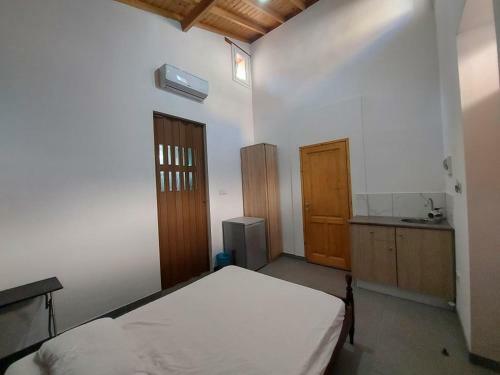 Hostal Vasos Guesthouse 10 Min Walk From The Beach
