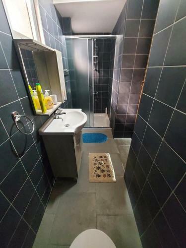 Hostal Vasos Guesthouse 10 Min Walk From The Beach