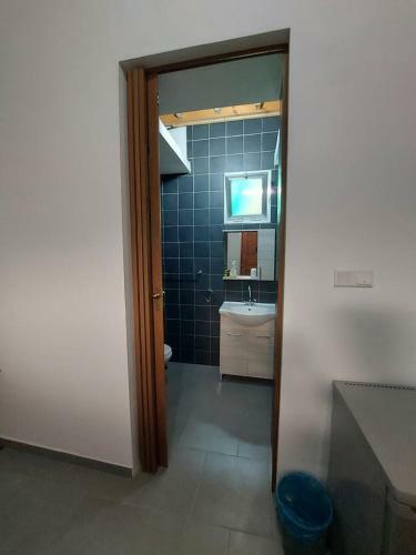 Hostal Vasos Guesthouse 10 Min Walk From The Beach