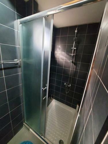 Hostal Vasos Guesthouse 10 Min Walk From The Beach