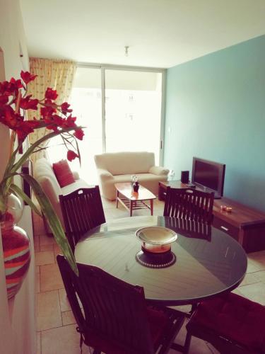 Luxury Apartment | Sea And City Center!
