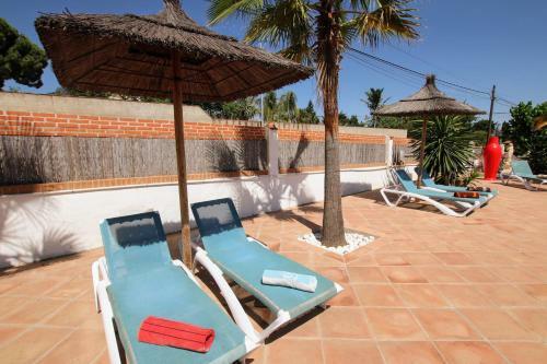 Tess Villa El Mirador