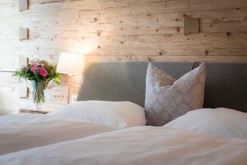 Hostal Hotel Garni - Chiemsee-pension-seebruck