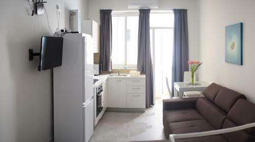 Wonderful Apartments With Shared Jacuzzi And Panorama Rooftop