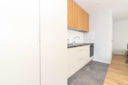 Top Street One Apartments, By Cohost