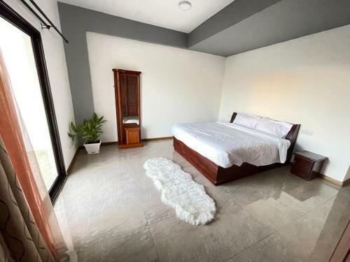 Hostal Penthouse En-suite Bedroom