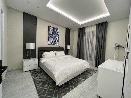 Luxury Apartment Irqah