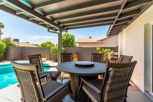 3 Bdrm Near Spring Training & Golf W/ Pool & Games