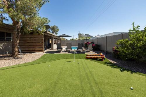 Scottsdale Granite Reef Home