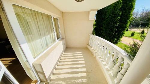 Bratanov Lifestyle Deluxe Apartment