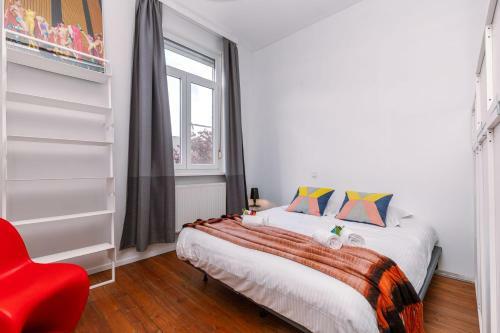 Sunny And Spacious Duplex Apartment On Top Location In Gent