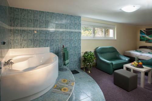 Hostal Pension Relax U Kom�na