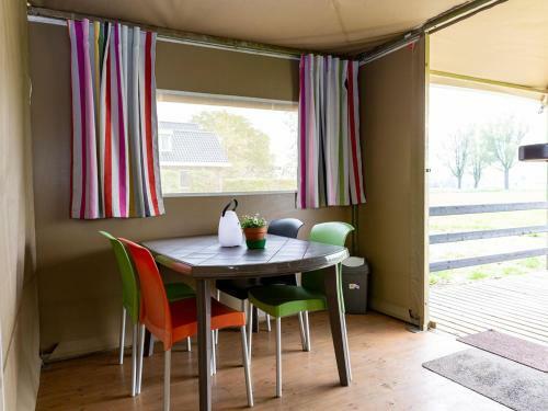 Cosy Tent Lodge In Genderen With Garden