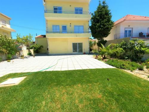 Caparica Cozy T2 Apartment With Pool Charneca Da Caparica Lisboa