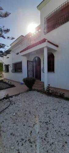 Hostal Villa Razoli Spacieuse Calme Et Familiale