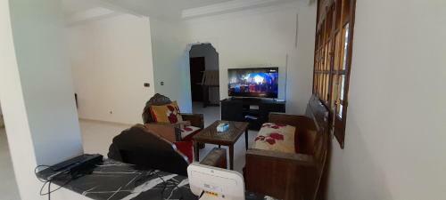 Hostal Villa Razoli Spacieuse Calme Et Familiale