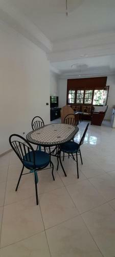 Hostal Villa Razoli Spacieuse Calme Et Familiale