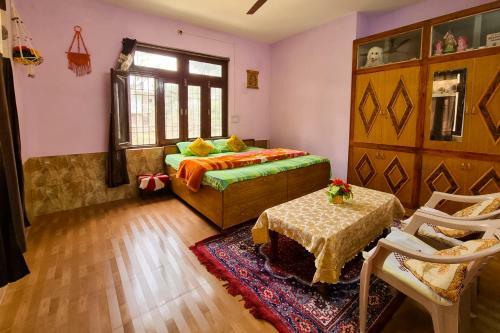 Aditya Homestay Dalhousie