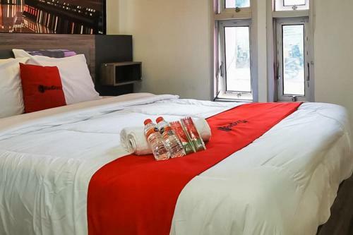 Hotel Reddoorz Plus @ Taman Madiun