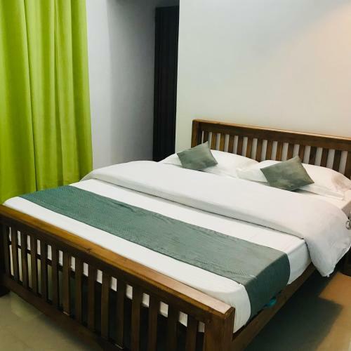Happy Living Service Apartment