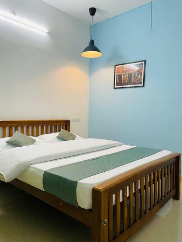 Happy Living Service Apartment