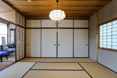Konuka Yakushi Temple House