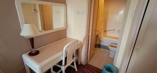 Hotel Oyo Home 90533 Nomadic Town Condo