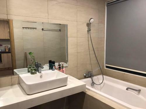 Apartamento C?n H? Cao C?p Flc Seatower