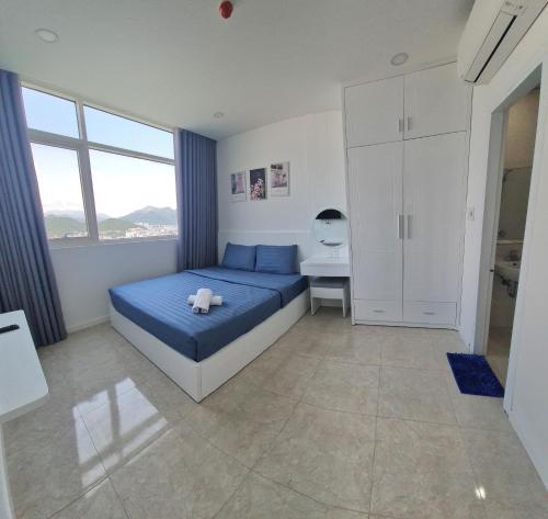 Tony's Luxury Apartment 28