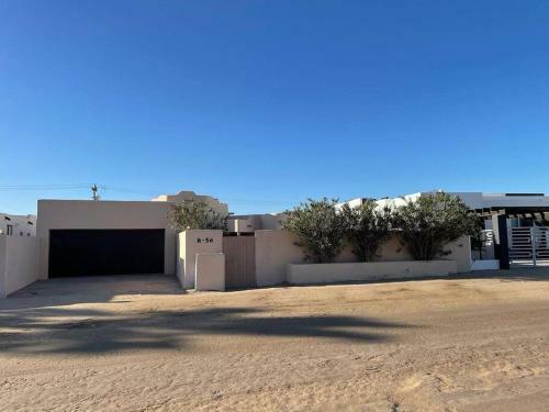 Canto De Los Pajaros Beach House