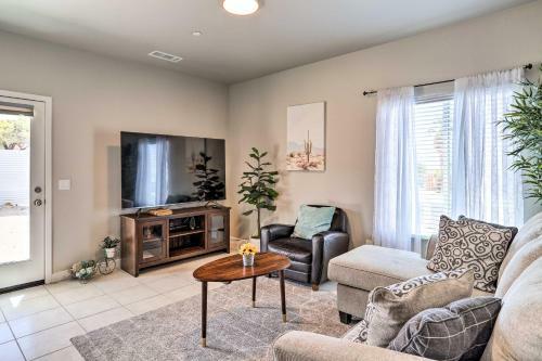 Desert Hot Springs Home Large Yard, Mtn View