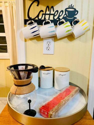 Tranquil Cottage Getaway W/ Huge Deck