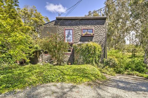 Apartamento Inviting Dtwn Apt Fire Table, Mins To Beach!