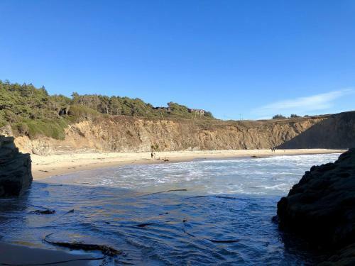 Cooks Beach House Home