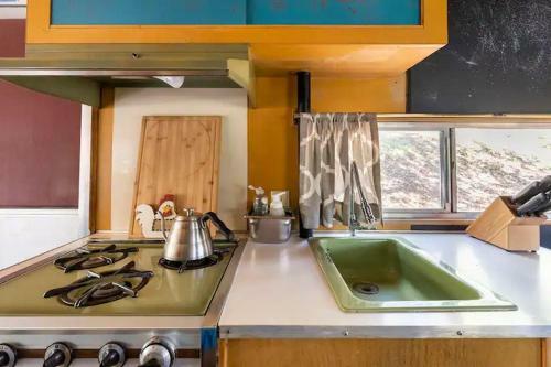 The Chick Inn - Eco-friendly Glamping