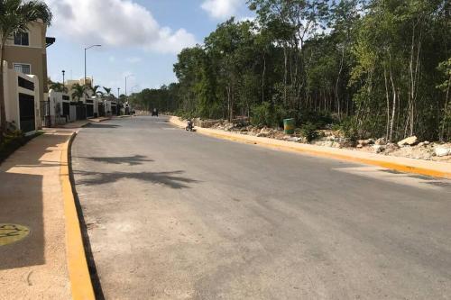 3 Rooms, 2 Bath Apartment For 6