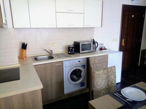 Dolce Vita II Waterfront Breeze Sea View Luxury Apartament